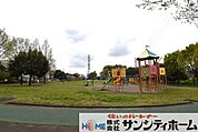 番場公園 徒歩16分。 1230m