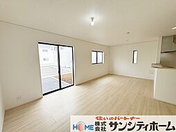 リビング/ダイニングの画像