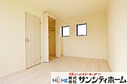部屋ごとに設けた収納は住みやすさへのこだわり。スッキリ片付けて広く使えます。