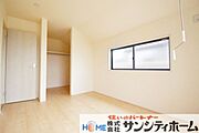 部屋ごとに設けた収納は住みやすさへのこだわり。スッキリ片付けて広く使えます。