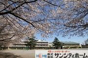さいたま市立大砂土東小学校 徒歩7分。 490m