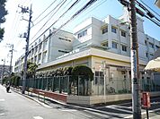 大田区立大森第二中学校　距離１８０ｍ