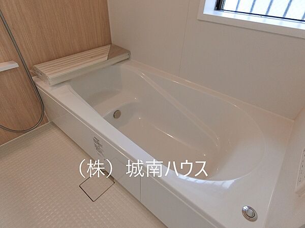 浴室を拡大表示