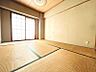 室内：和室はリビングと隣り合っているのでオープンに使っていただくのも◎客間や寝室にぴったりです！