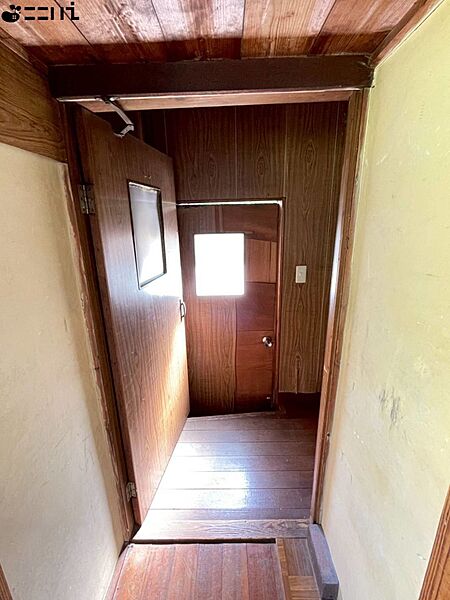 室内を拡大表示
