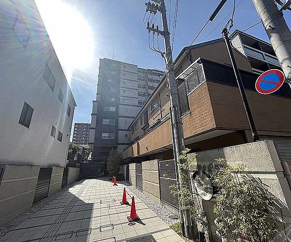 アベニール三条油小路 ｜京都府京都市中京区油小路通三条下る三条油小路町(賃貸マンション3LDK・5階・60.93㎡)の写真 その3