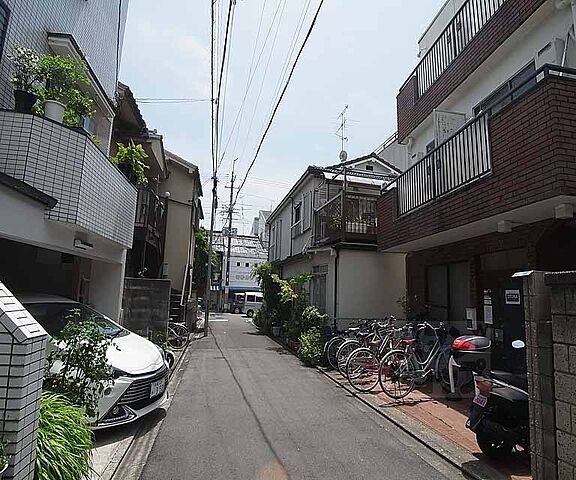 周辺