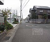 前面道路です