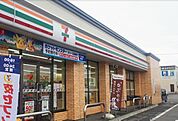セブンイレブン帯広西17条競馬場通店 1370m