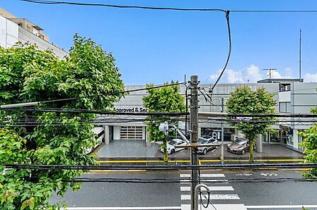【南側バルコニーからの眺望】