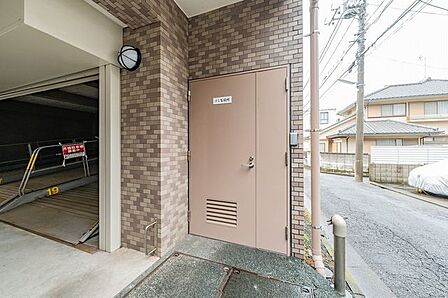 【ごみ置き場】