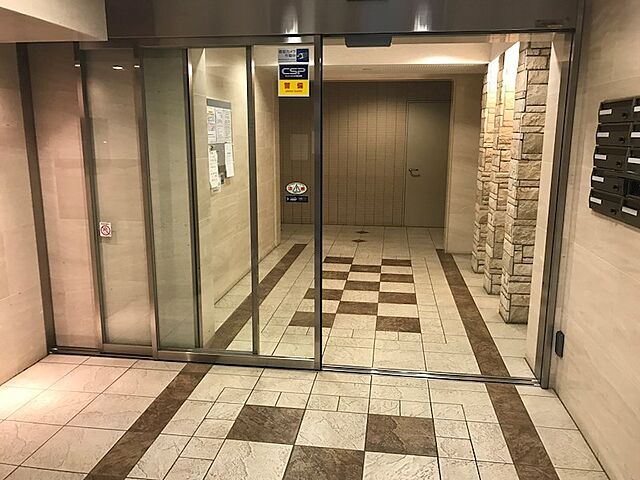 エントランス