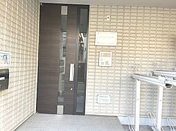 6 / 11