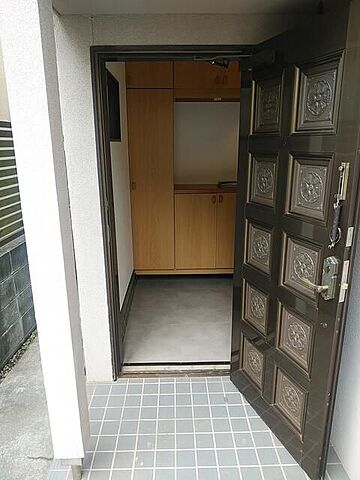 玄関