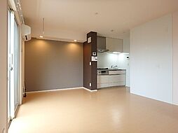 シャトード新 2階1LDKのリビング/ダイニング