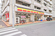 デイリーヤマザキ宇都宮店 369m