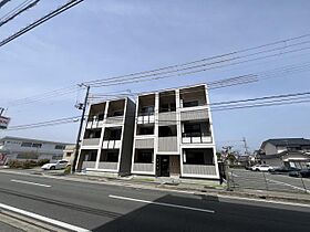 ブロンテ北在家ＥＡＳＴ 101 ｜ 兵庫県加古川市加古川町北在家（賃貸アパート1LDK・1階・27.95㎡） その1