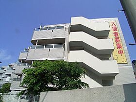 ラ・パルフェ・ド・ファシリテ 107 ｜ 兵庫県明石市二見町西二見（賃貸マンション1R・1階・20.06㎡） その1