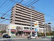 ダイエー(上穂積店)の外観