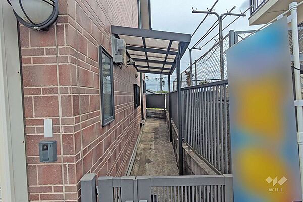 玄関を拡大表示