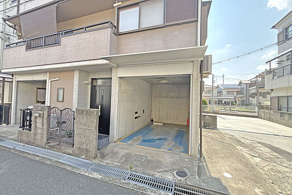 駐車場を拡大表示