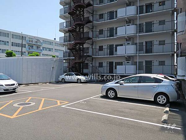 駐車場を拡大表示