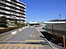 駐車場：駐車場の出入り口