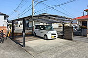 カーポート付き