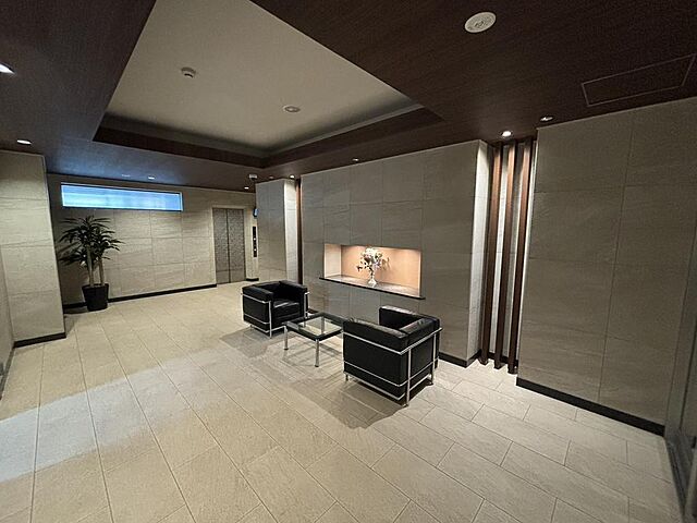 エントランス レクシア加治屋町ミッドレジデンス 4階/-