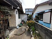 建築条件はなく、お好きなメーカーで建てることができますよ。