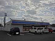 ローソン八幡楠橋南店（702m）