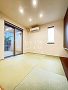1階和室はおしゃれな琉球畳になっています