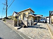 駐車場は2台可能　軽なら3台とめられます