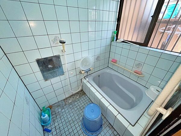浴室を拡大表示
