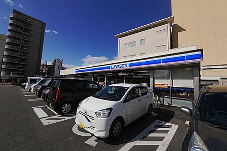 ローソン小倉江南町西店（670m）