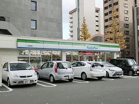 ファミリーマート小倉砂津店（322m）