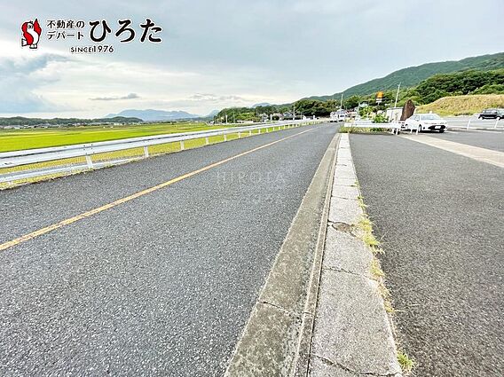 うどん屋経営中...