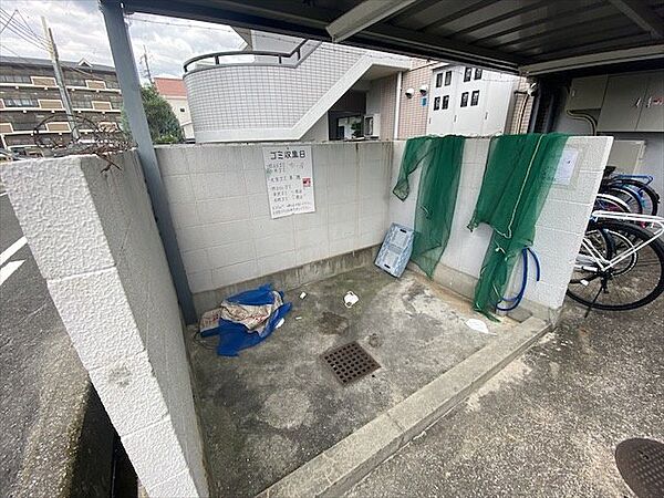 ファミール伊丹 ｜兵庫県伊丹市荻野4丁目(賃貸マンション3LDK・3階・56.70㎡)の写真 その11