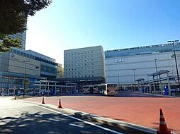 鶴見駅 197m