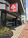 銀行「東日本銀行石岡支店まで102m」