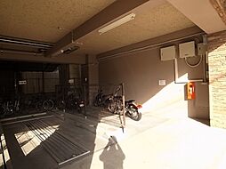 9 / 10
