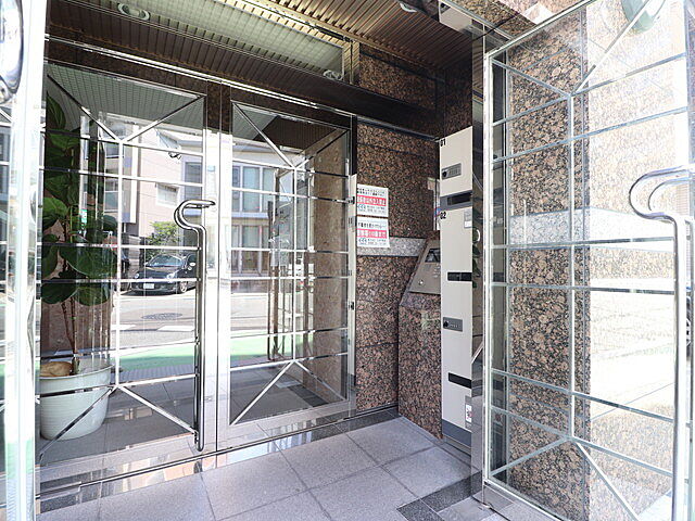 エントランス