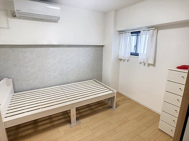寝室