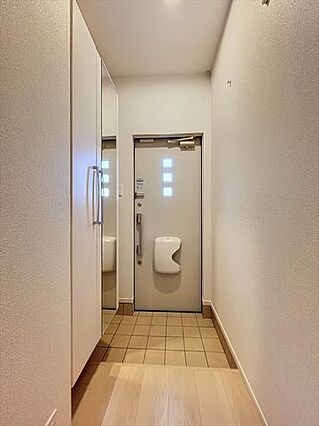 ボンシャオンスII_内装_0
