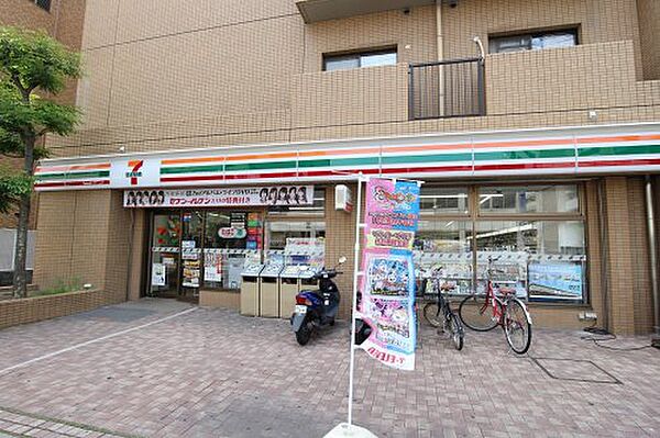 画像23:【コンビニエンスストア】セブンイレブン吹田垂水町店まで201ｍ