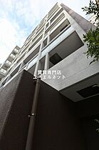 大阪府吹田市垂水町3丁目（賃貸マンション1LDK・9階・32.34㎡） その1