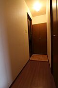 ※別号室の写真です。トールサイズのシューズボックスでたくさん収納できます