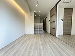 Excellent街角六番街 205 2階2LDKのリビング/ダイニング