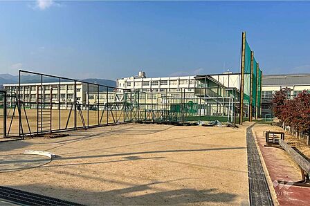 浜脇中学校[公立]の外観