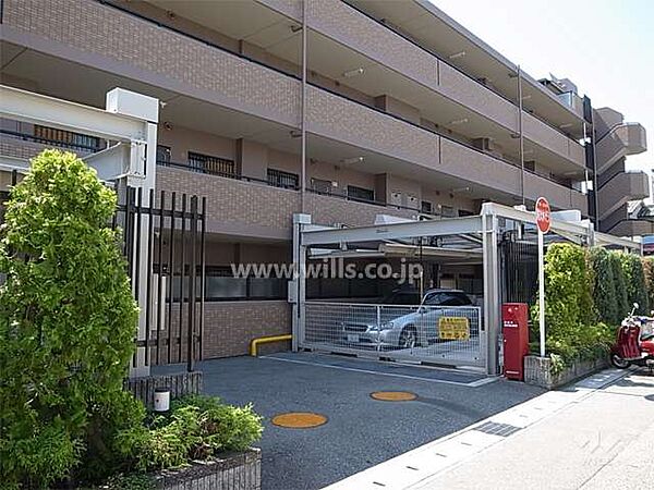 駐車場を拡大表示